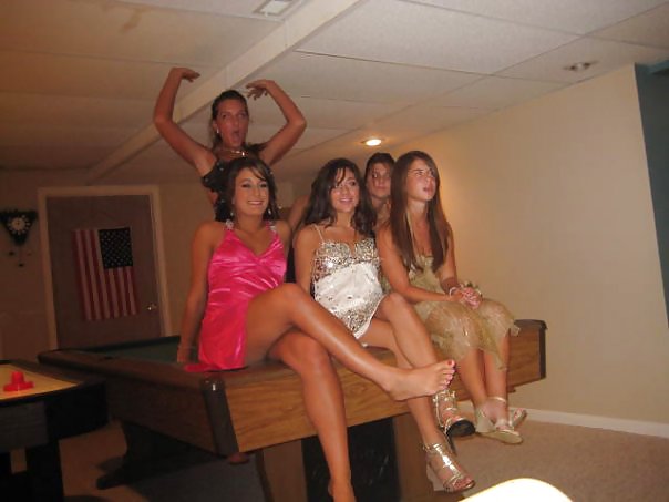 FaceBook Panty Peek 8 #8680947