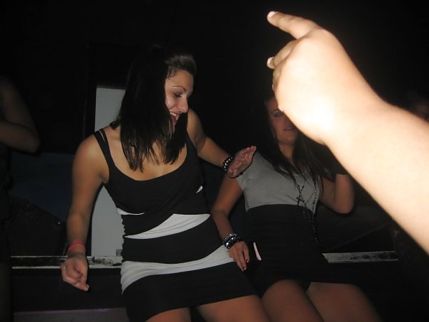 FaceBook Panty Peek 8 #8681025