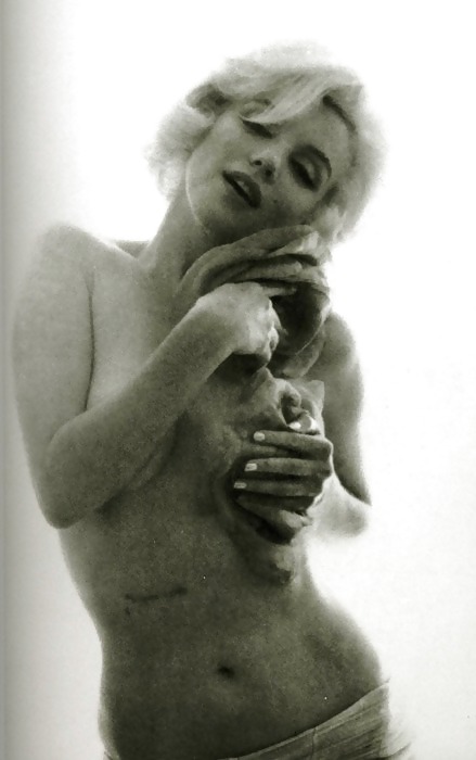 Pour elle 49
 #6186403