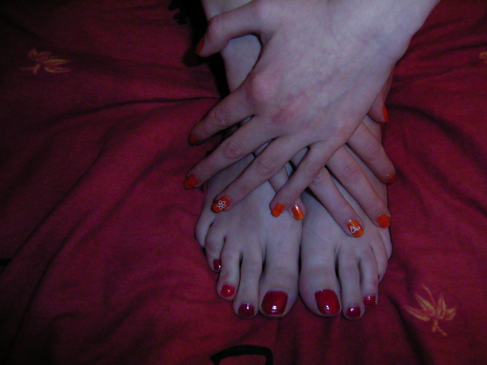 GF..feet n fingers. nail polish. #26064