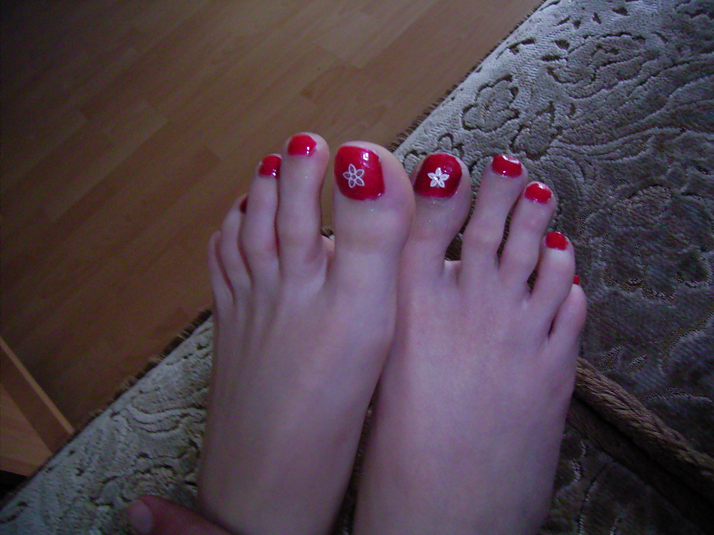 GF..feet n fingers. nail polish. #26076
