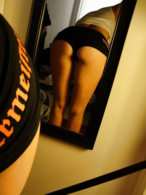 腰の曲げ伸ばし 
 #18268571