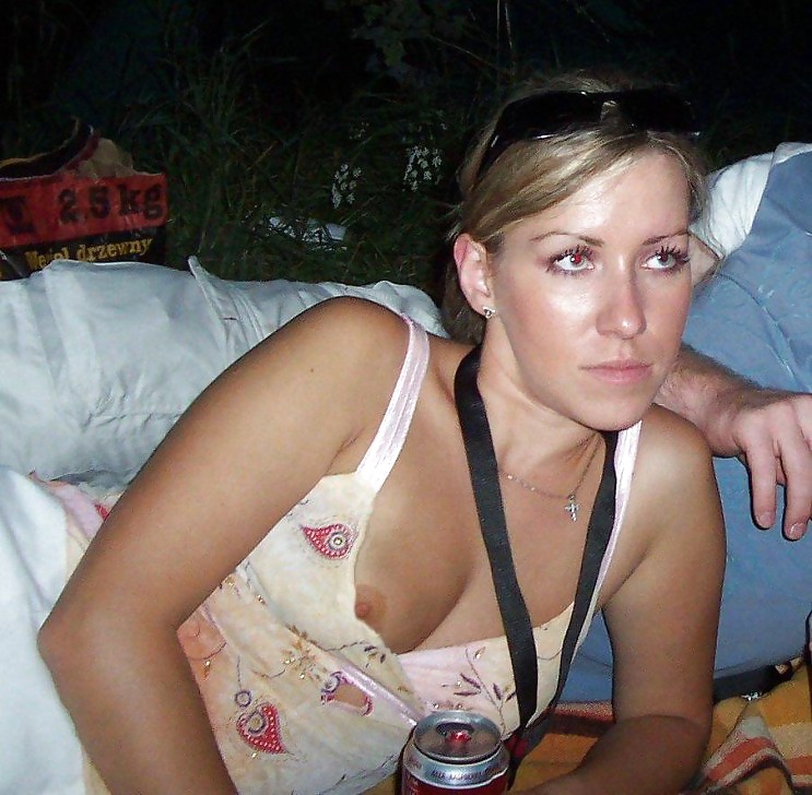 Braless 63.
 #4647636