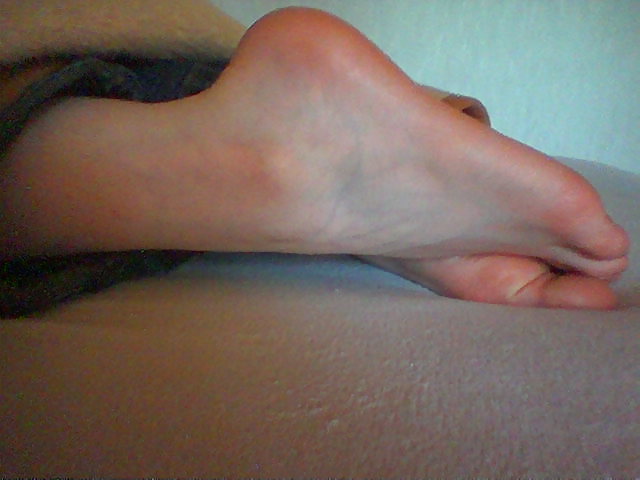 Lara 's Feet - Foot models nipples pale flexible toes soles  #17829843