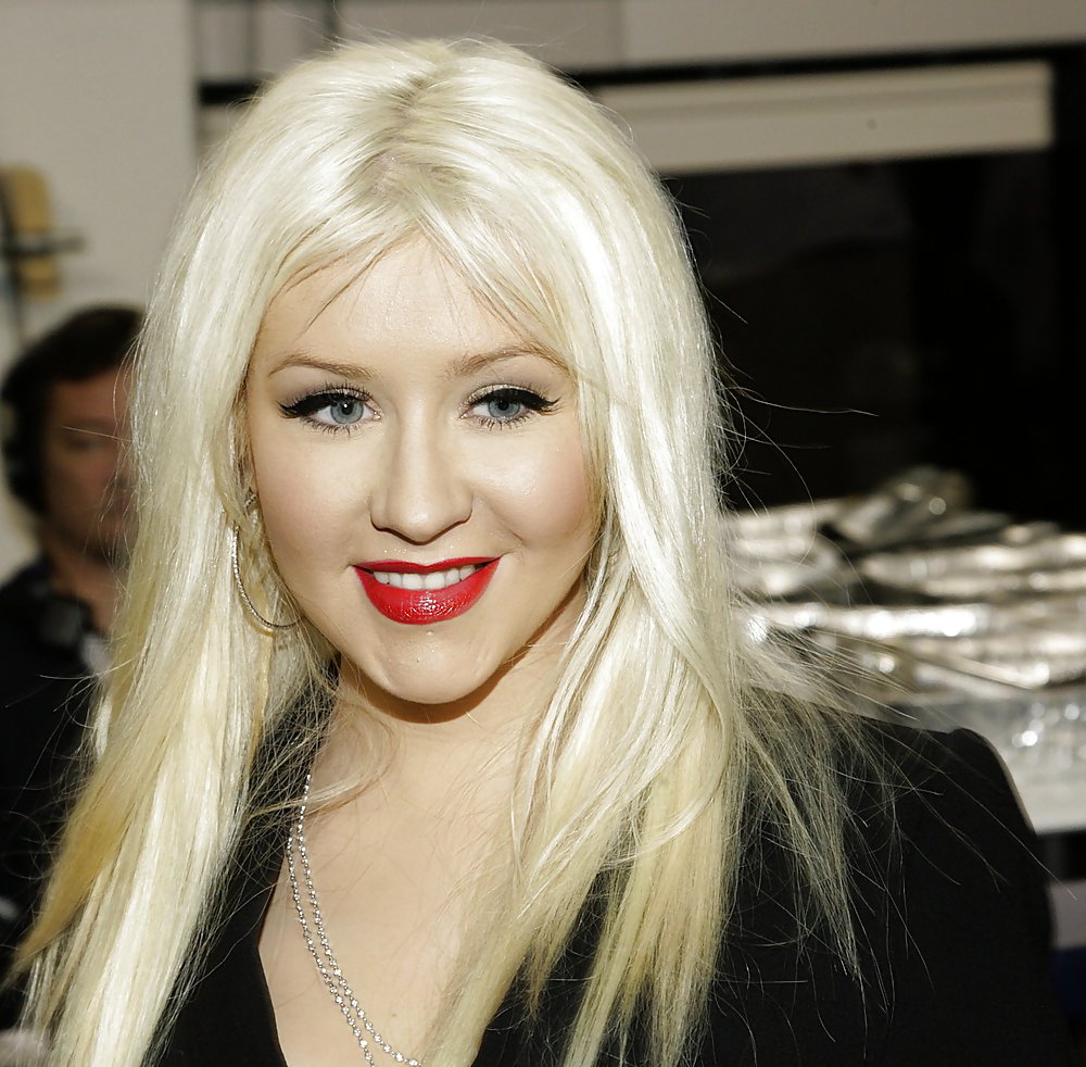 Christina aguilera  #15670421