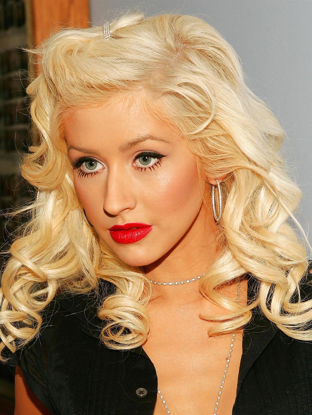 Christina aguilera  #15670480