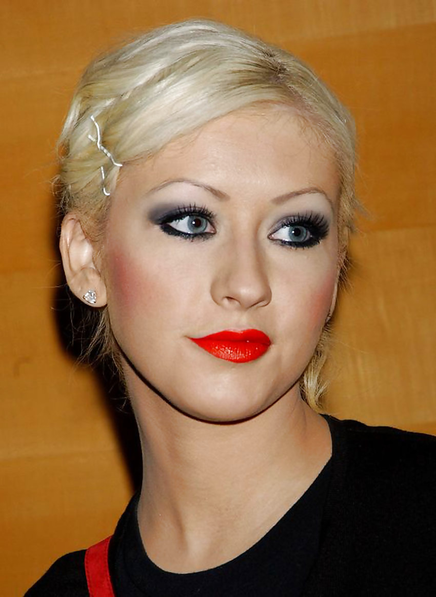 Christina aguilera  #15670501