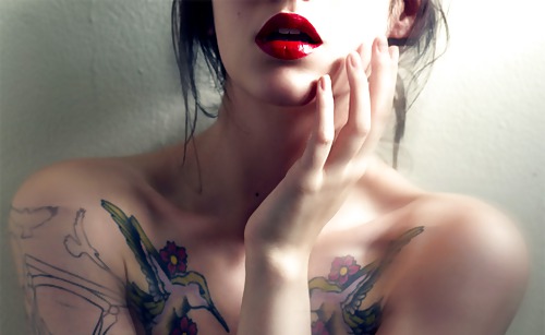 Women and tatoos #6058777