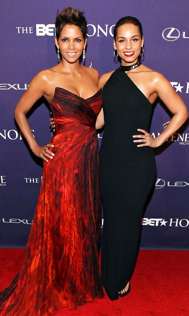 Halle Berry  mega collection 2 #8538148