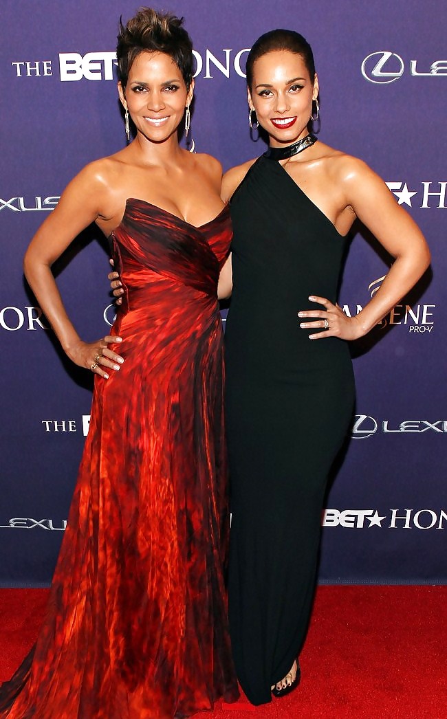 Halle Berry  mega collection 2 #8538246