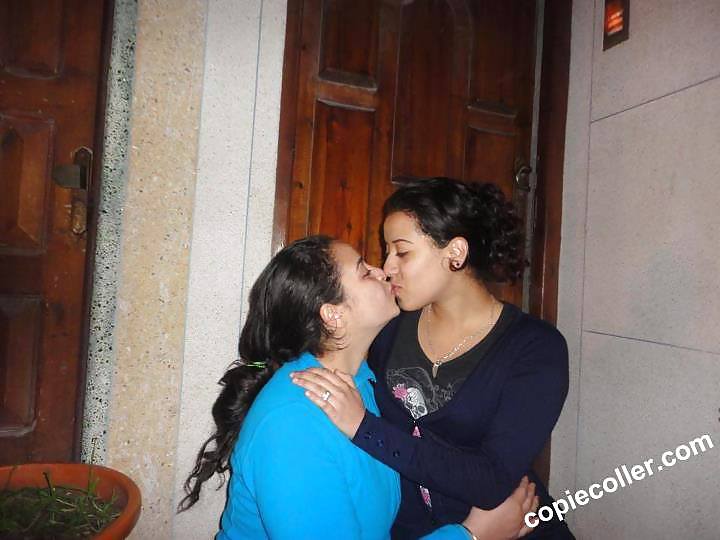 Lesbianas árabes
 #20566188