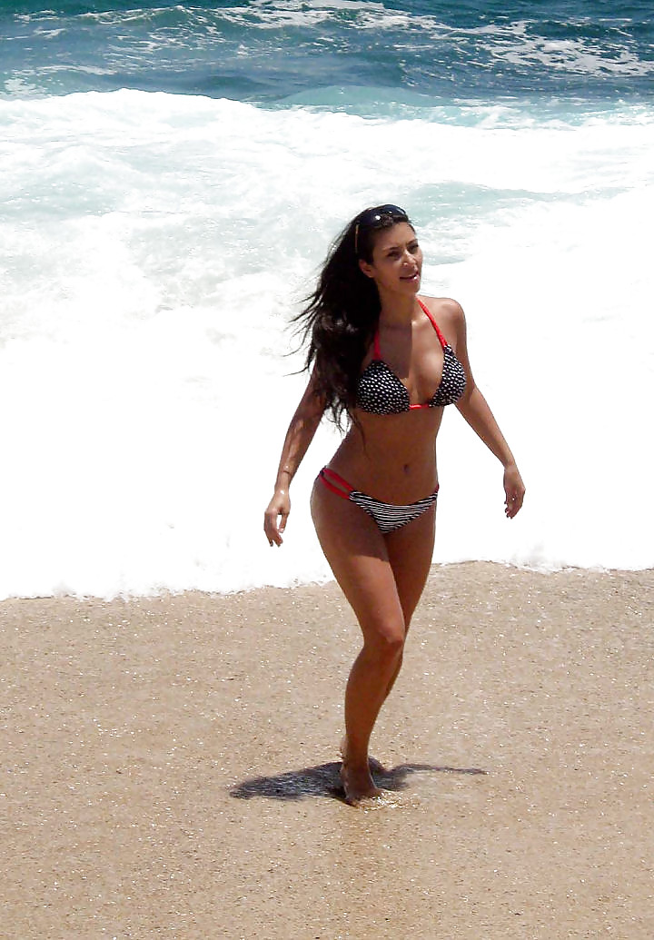 Celebmix1 #8908911
