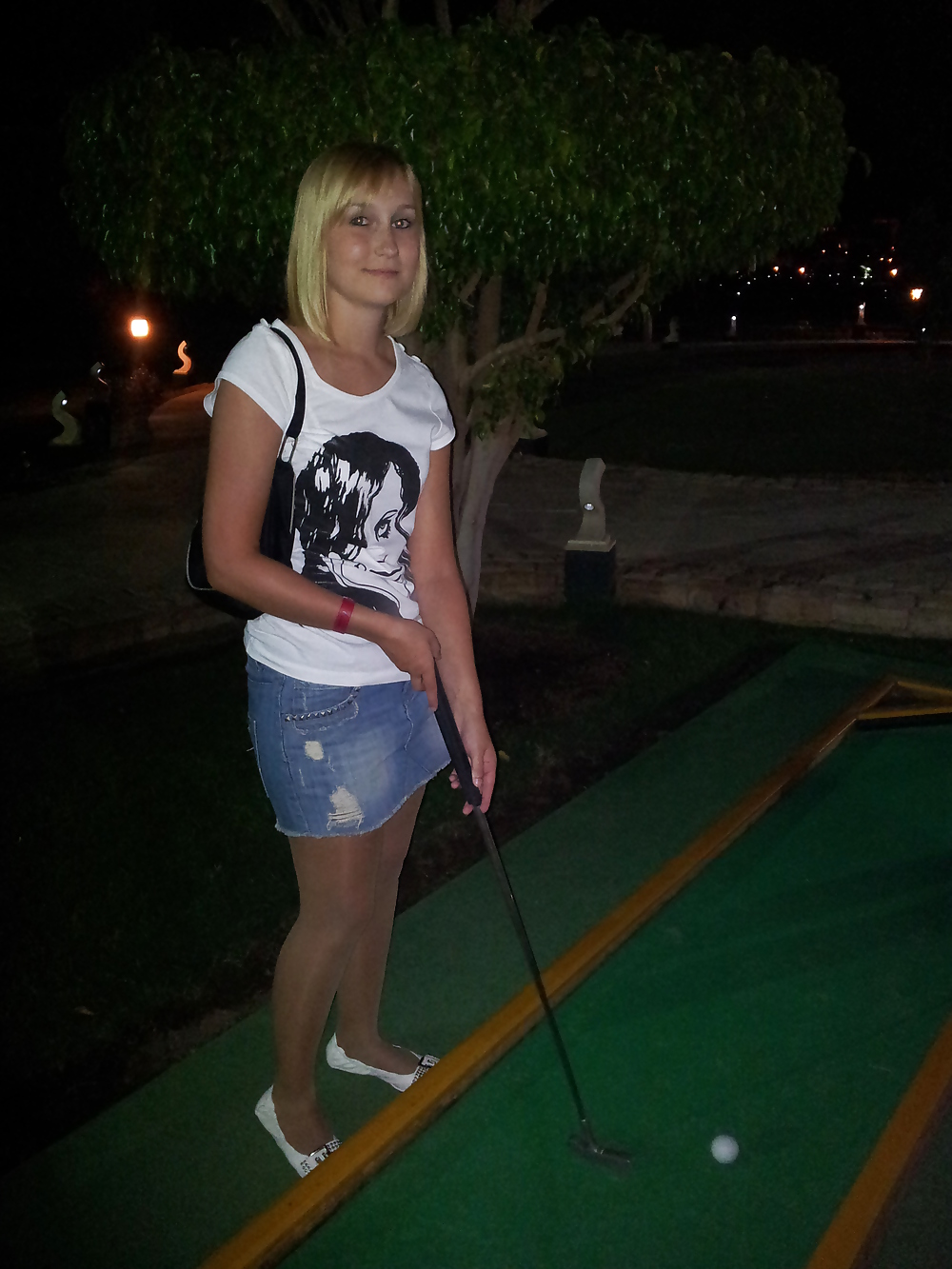 Suesse fuesse candid
 #16407724