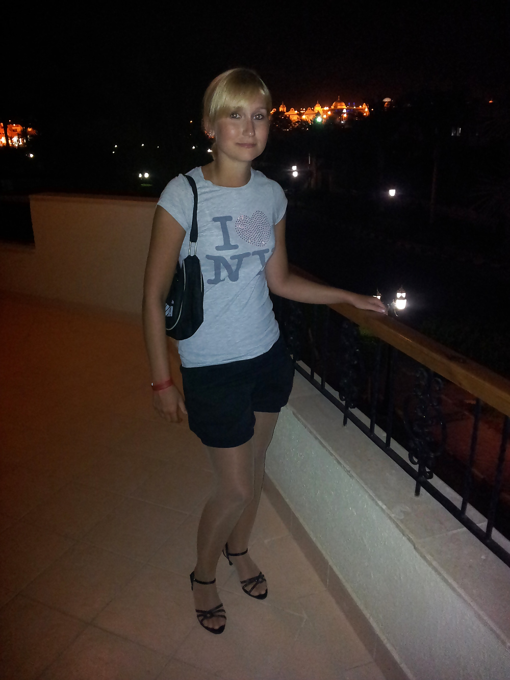 Suesse fuesse candid
 #16407733