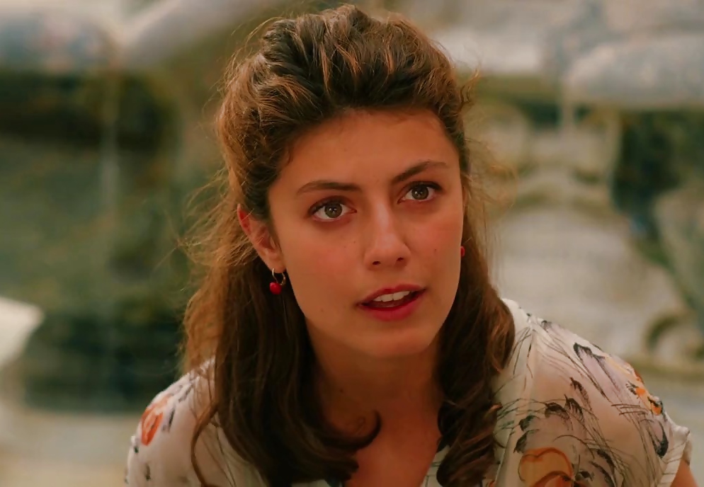 Alessandra Mastronardi #18480428