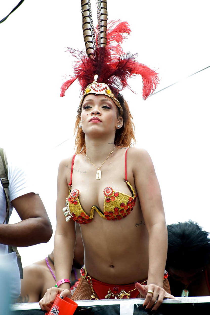 Rihanna #9376505