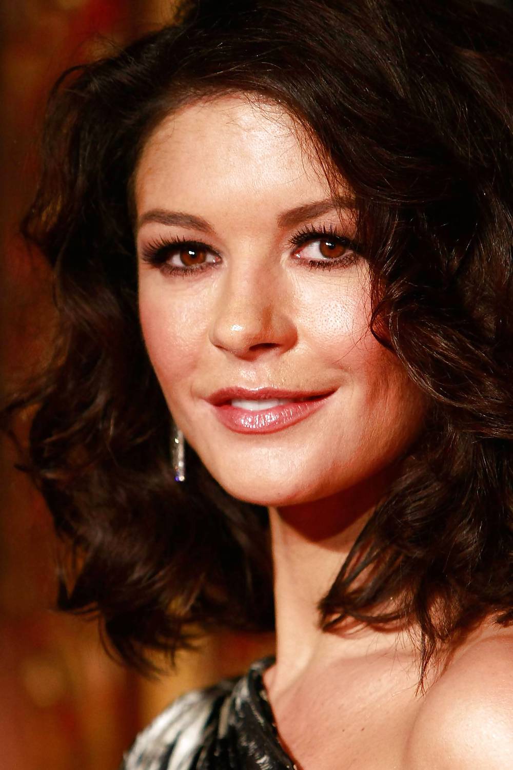 Catherine zeta jones
 #20034409