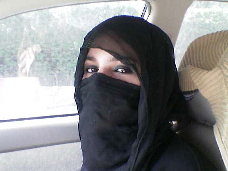 Mujer de Oriente Medio - árabes marroquíes turcos etc.
 #5663115