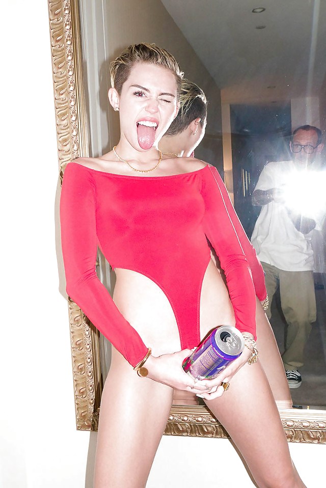 Miley Cyrus Sehr Heiß #21063339