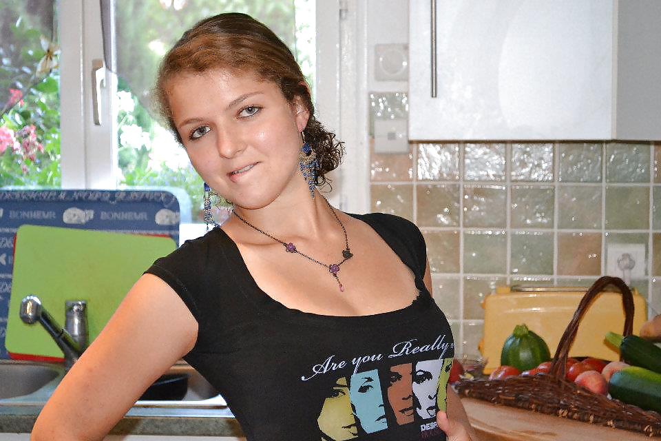 愛する誰か
 #15611686