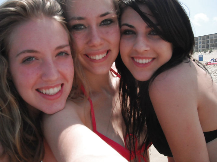 Enjoy jerking to these girls #4131699
