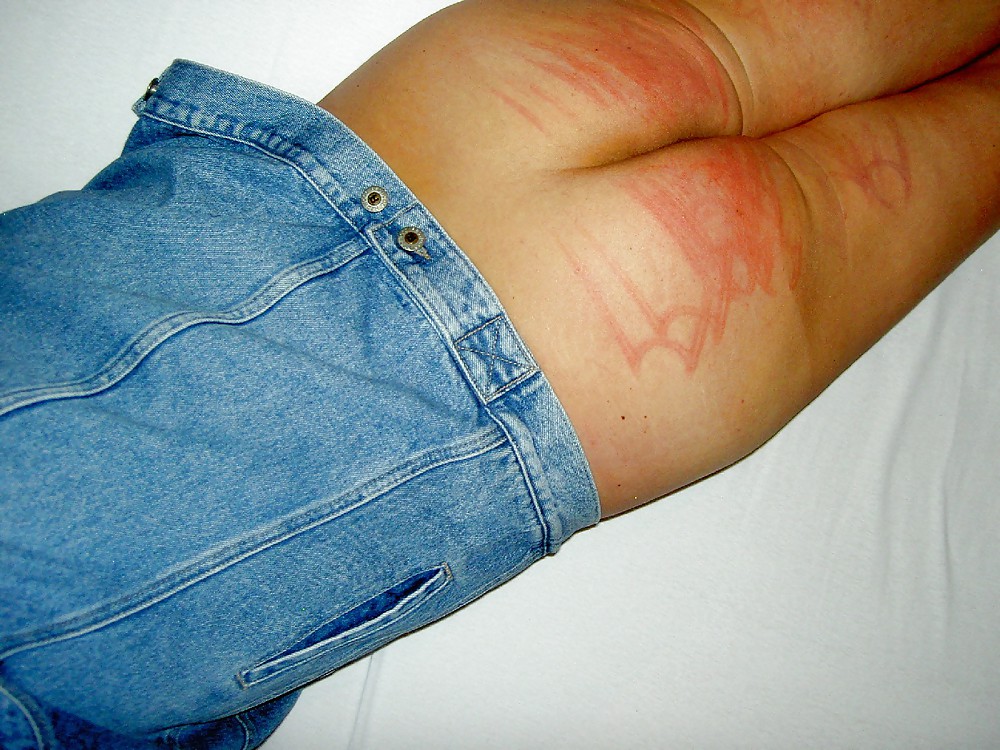 Mein Po beim Spanking...da tat mein Po wahnsinnig weh #9313666