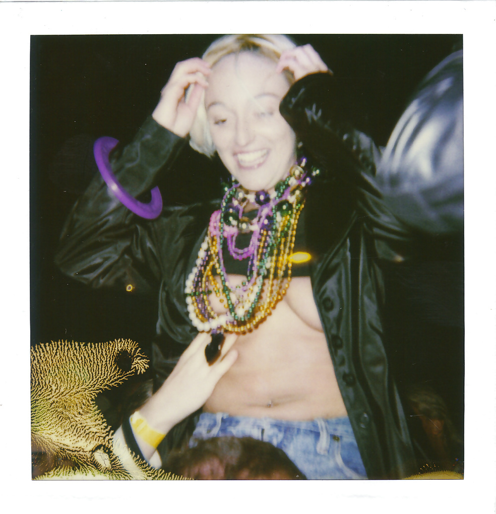 Polaroid camera #9389545