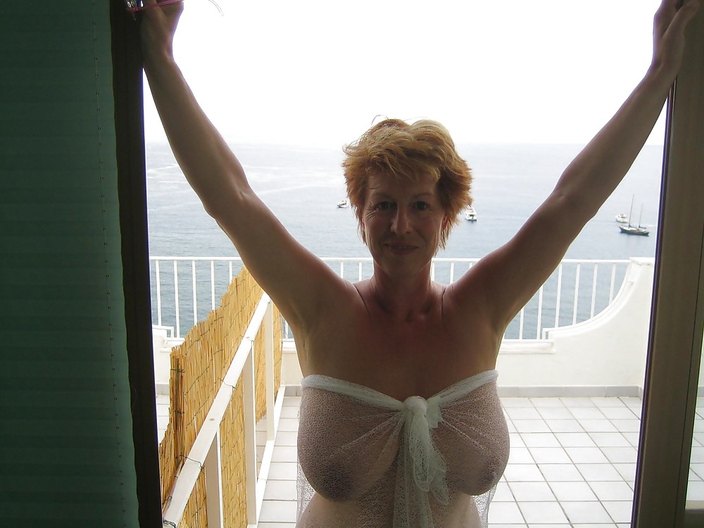 Sizzling Worn women #10006569