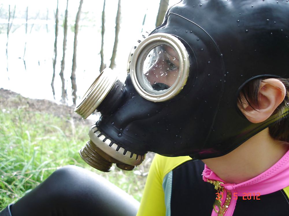 Gasmask Impressionen #11842053