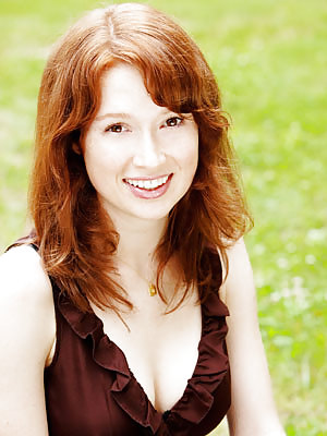 Collection Ellie Kemper #6352021