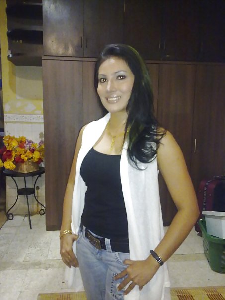 Me gayathri
 #15489030