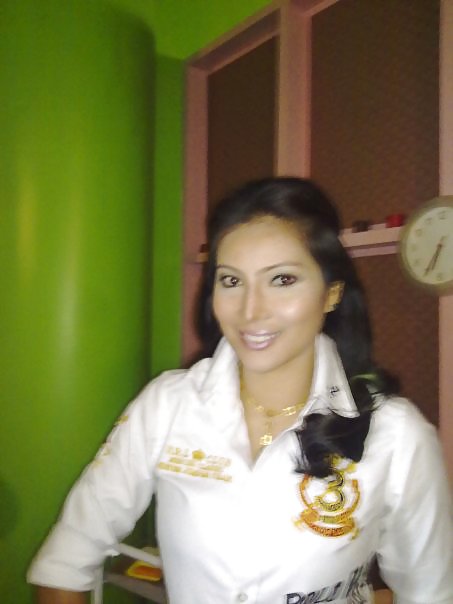 Me gayathri
 #15489043