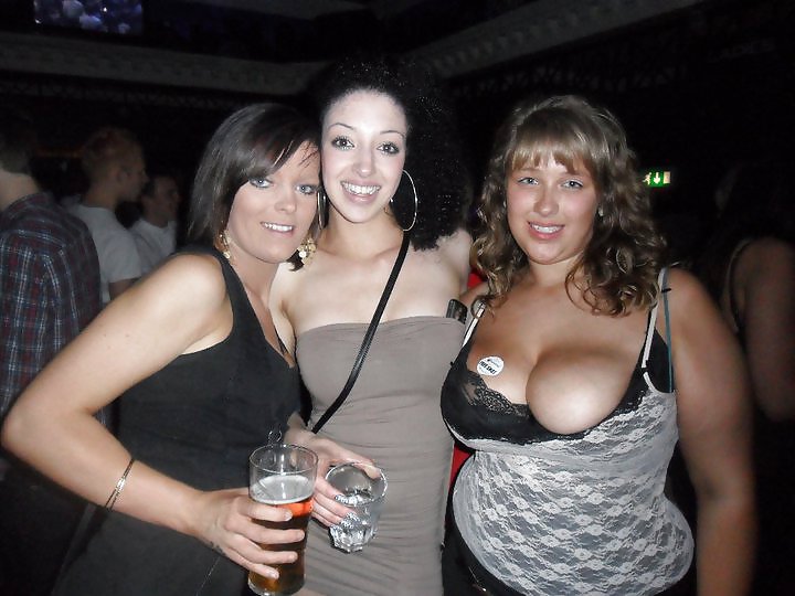 Awesum tits on Ellie #20308275