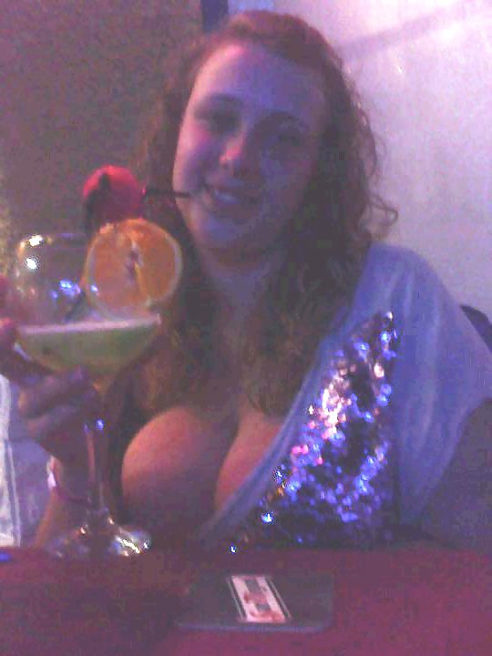 Awesum tits on Ellie #20308304