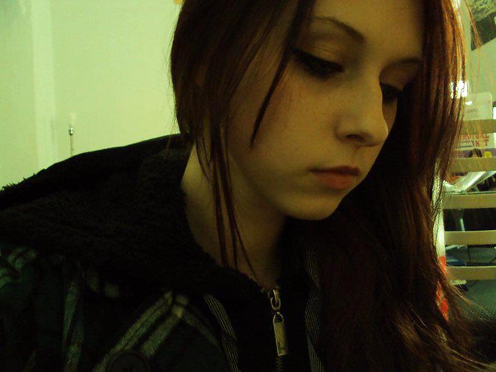 Red head 17 #15207885