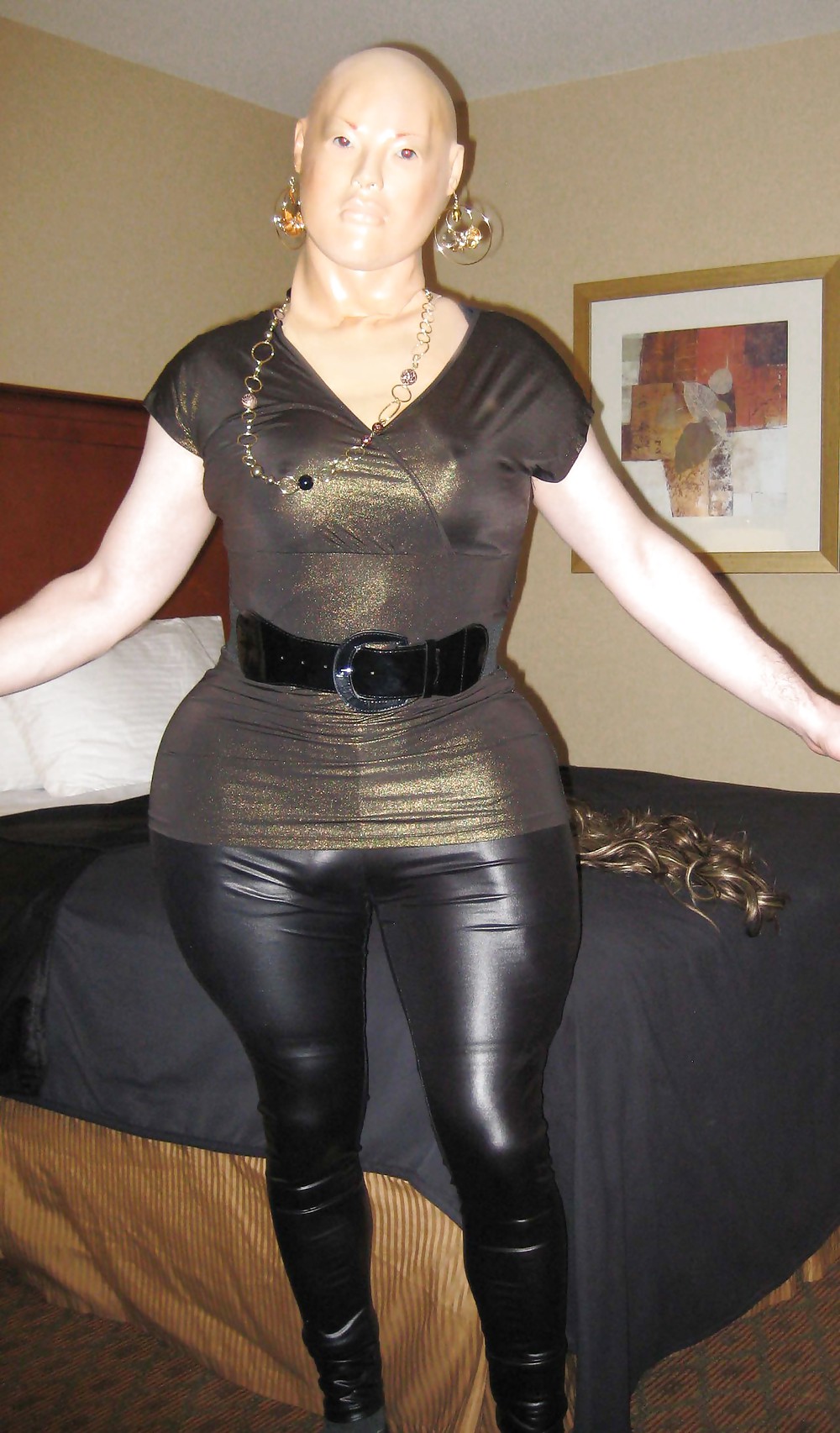 Gold & Shiny leggings #18942253