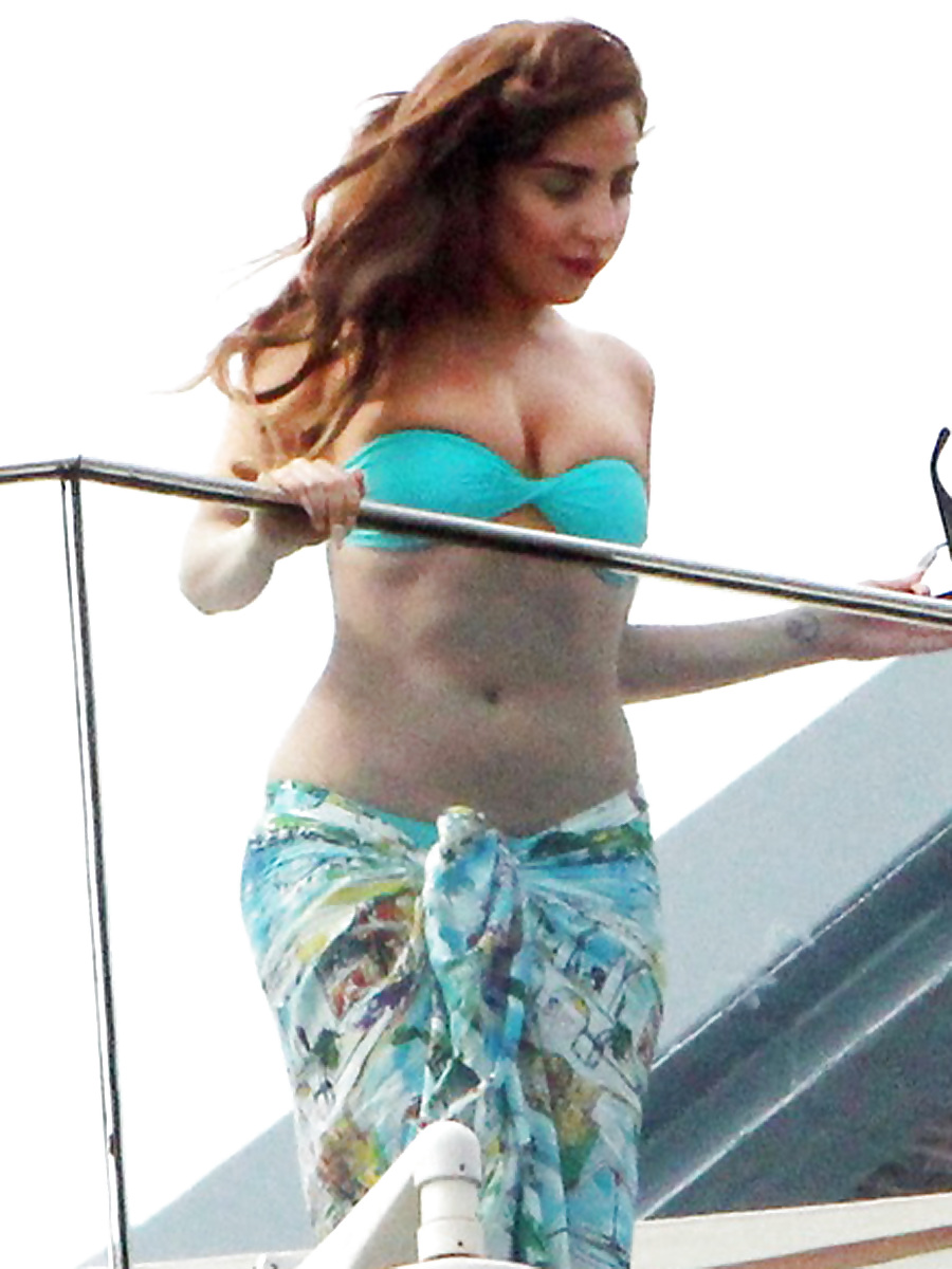 Lady Gaga Goes Nearly Nude on Hotel Balcony #17504035