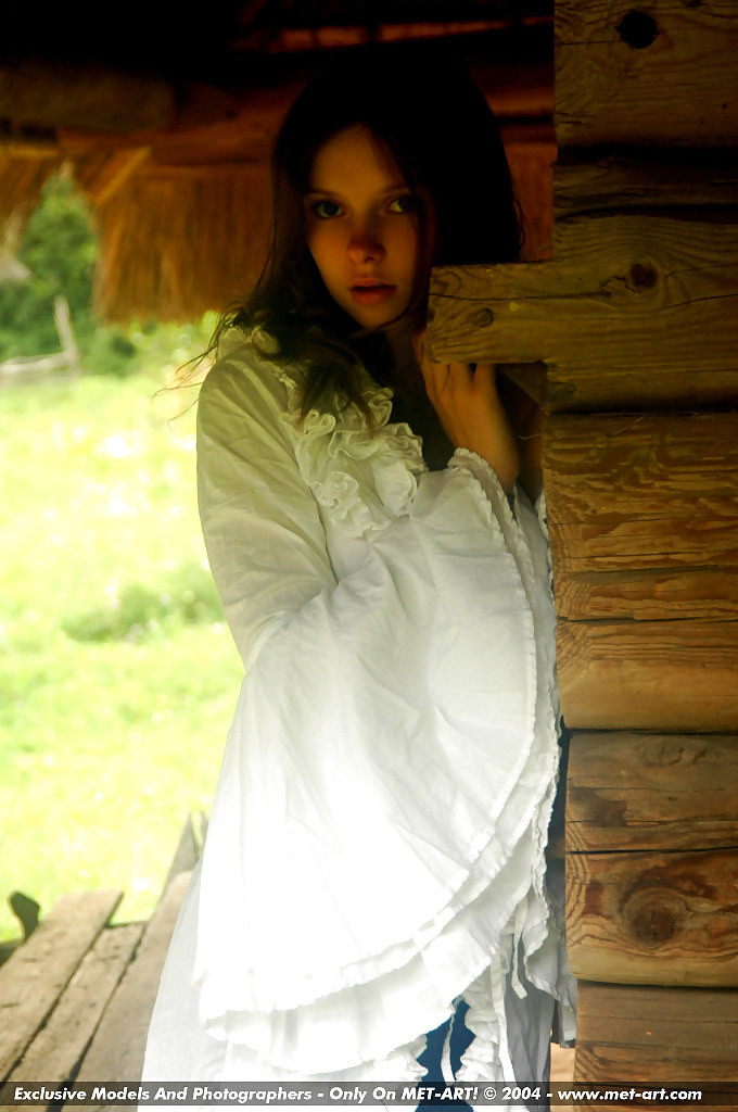 アンナのエレガンス
 #2088863