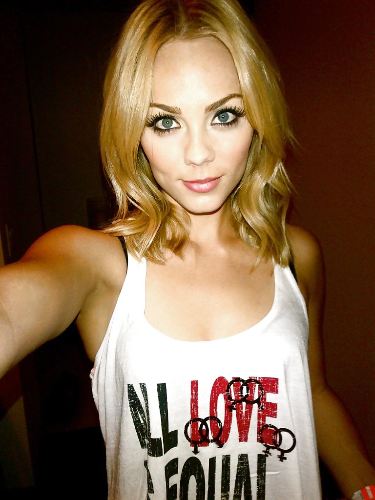 Laura Vandervoort #10007851