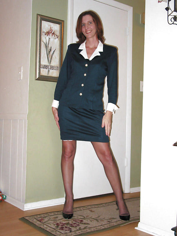 Hermosa ama de casa - sexy en nylons iii
 #1621081