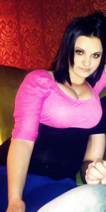 Sexy Bosnian Mädchen #18078679