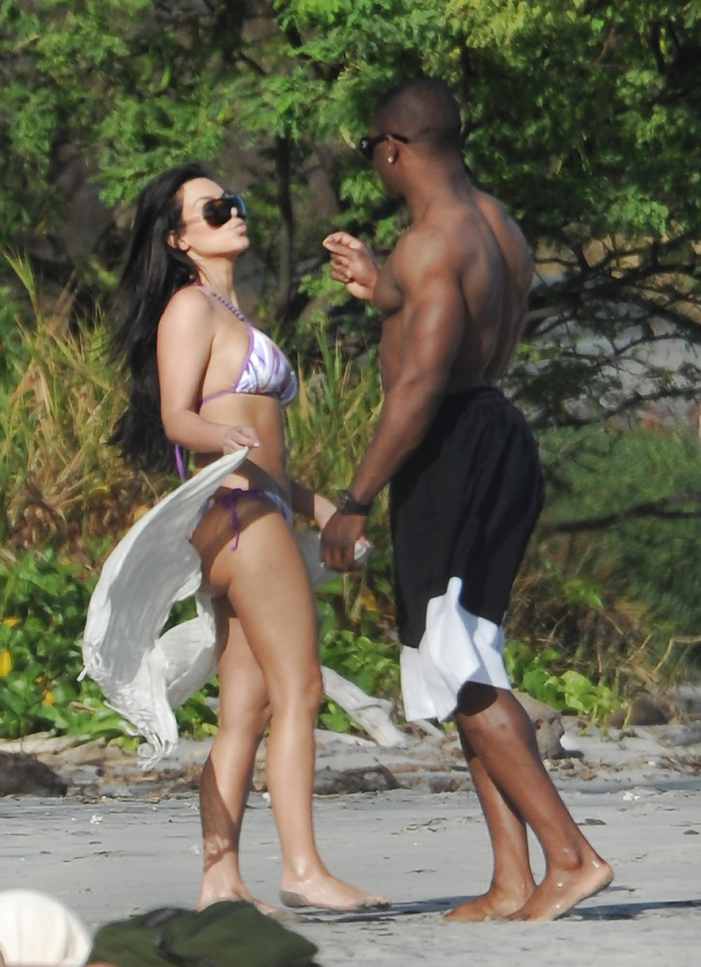 Kim Kardashian Bikini Candids à La Plage Au Costa Rica #2100862