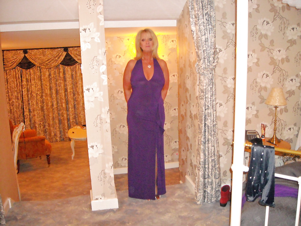 UK Amateur  Busty Blonde Mature #7241563