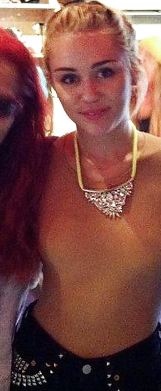 Miley cyrus mega collection 4
 #11829251