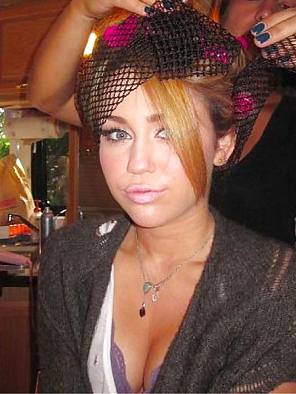 Miley cyrus mega collezione 4
 #11830622