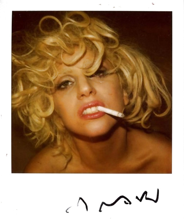 Lady gaga (nobuyoshi araki )
 #5973926