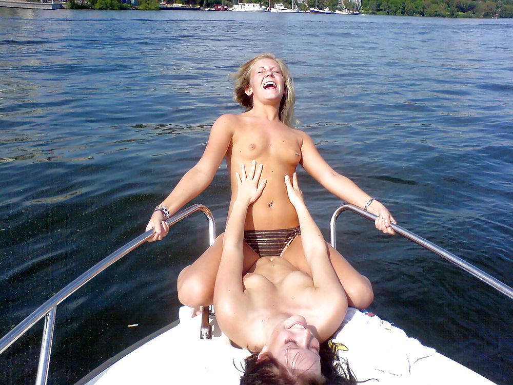 Real Amateur Set: Fun at Lake #3903341