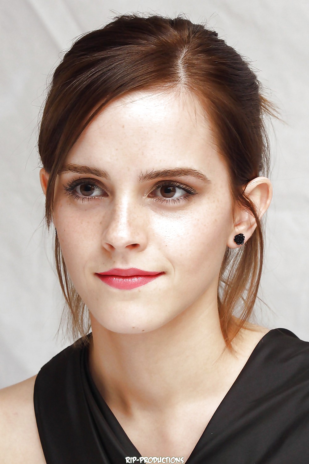 Emma Watson #18054075