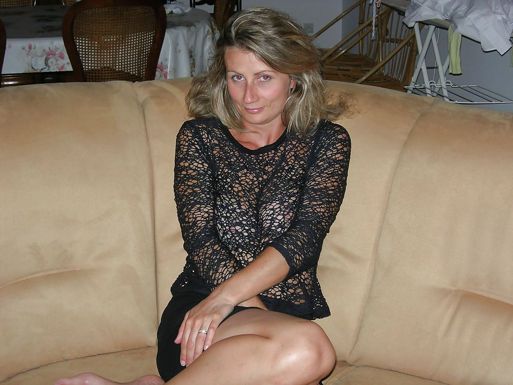 French Amateur MILF Camille175 2 of 2 #4274701