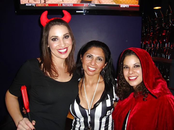 Favi0la holloween
 #9583959